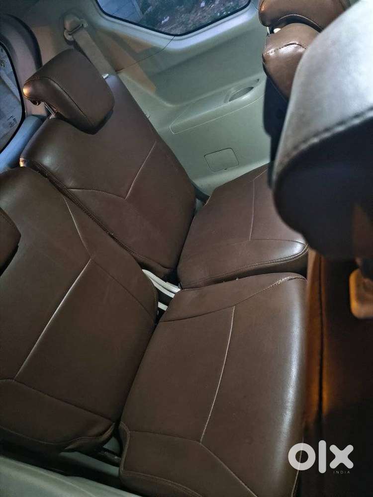 Maruti Suzuki Ertiga Vxi Cng, 2023, Cng & Hybrids