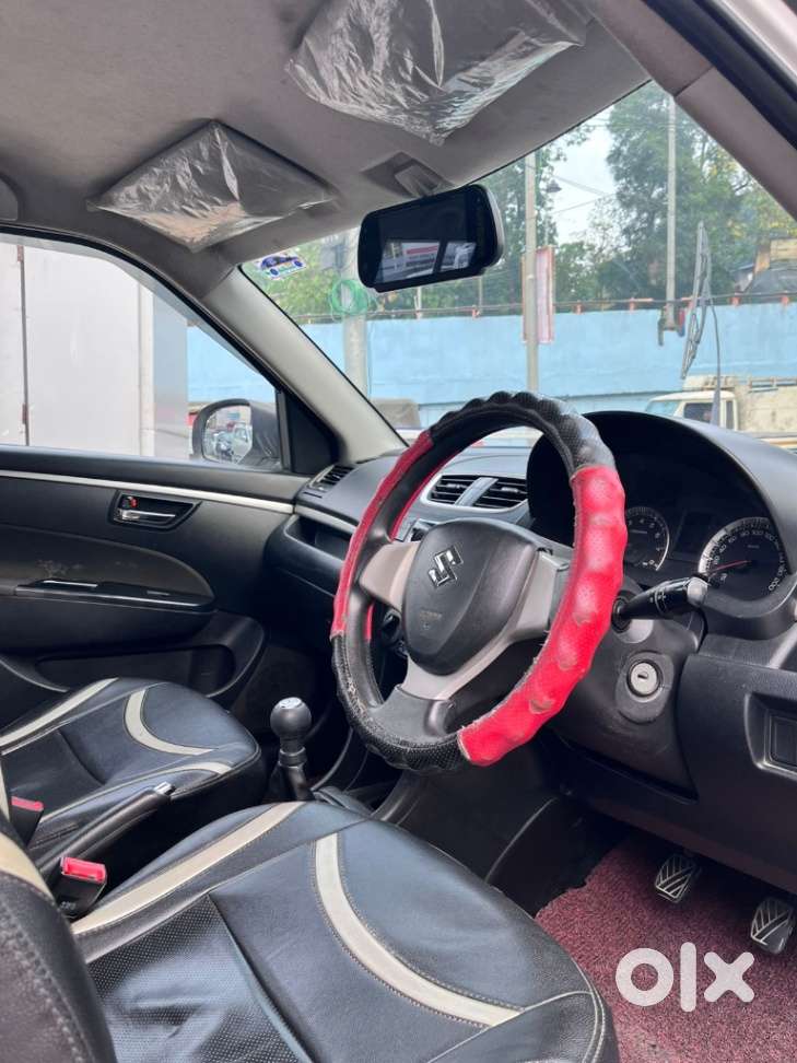 Maruti Suzuki Swift Vxi 1.2 Abs Bs-iv, 2017, Petrol