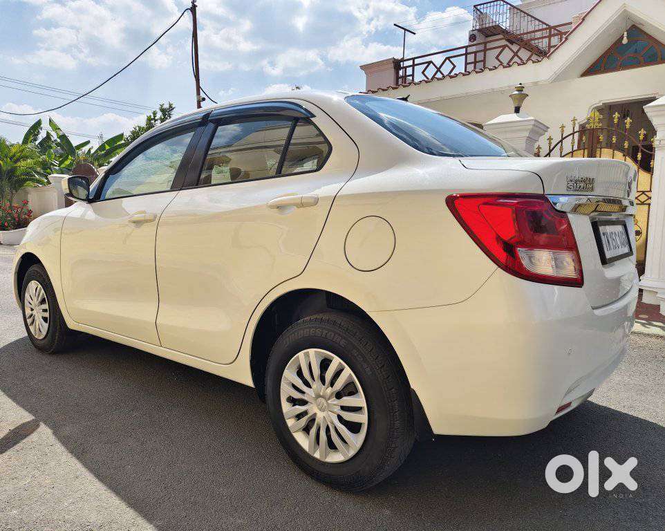 Maruti Suzuki Swift Dzire Vxi(o) Mt, 2018, Petrol