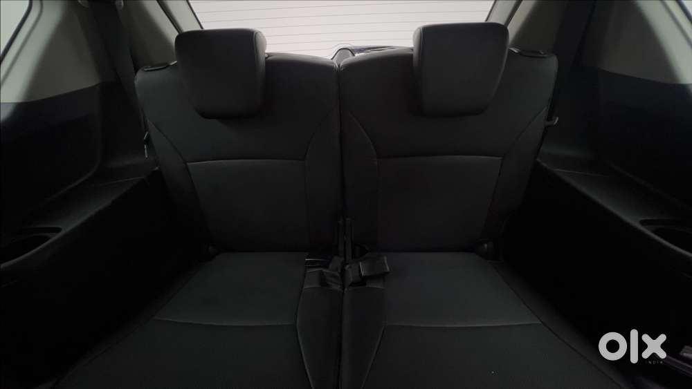 Maruti Suzuki Xl6 1.5 Alpha At, 2022, Petrol