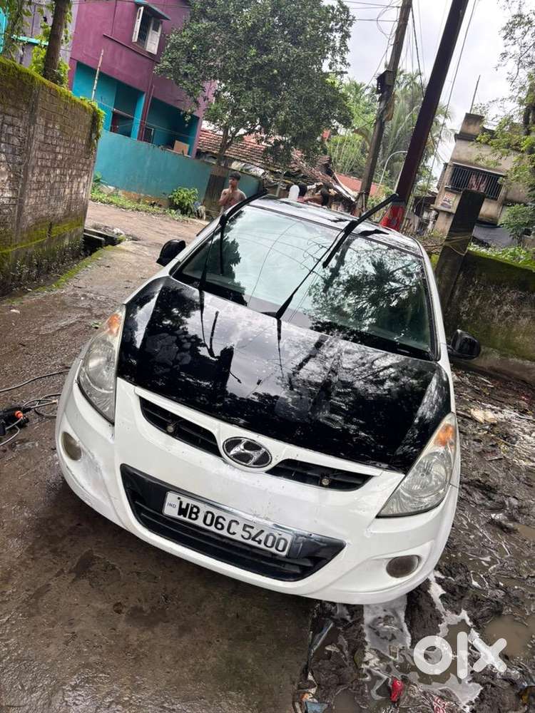 Hyundai I20 2010 Petrol Well Maintained