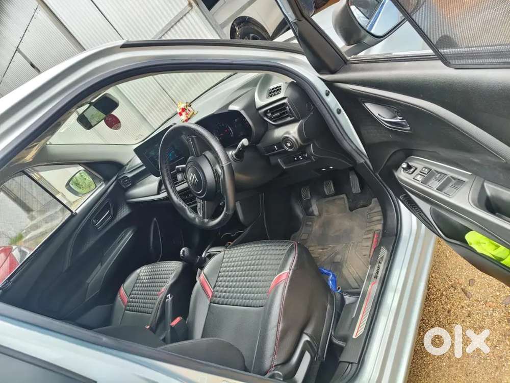 Maruti Swift 1.2 Vxi 2025