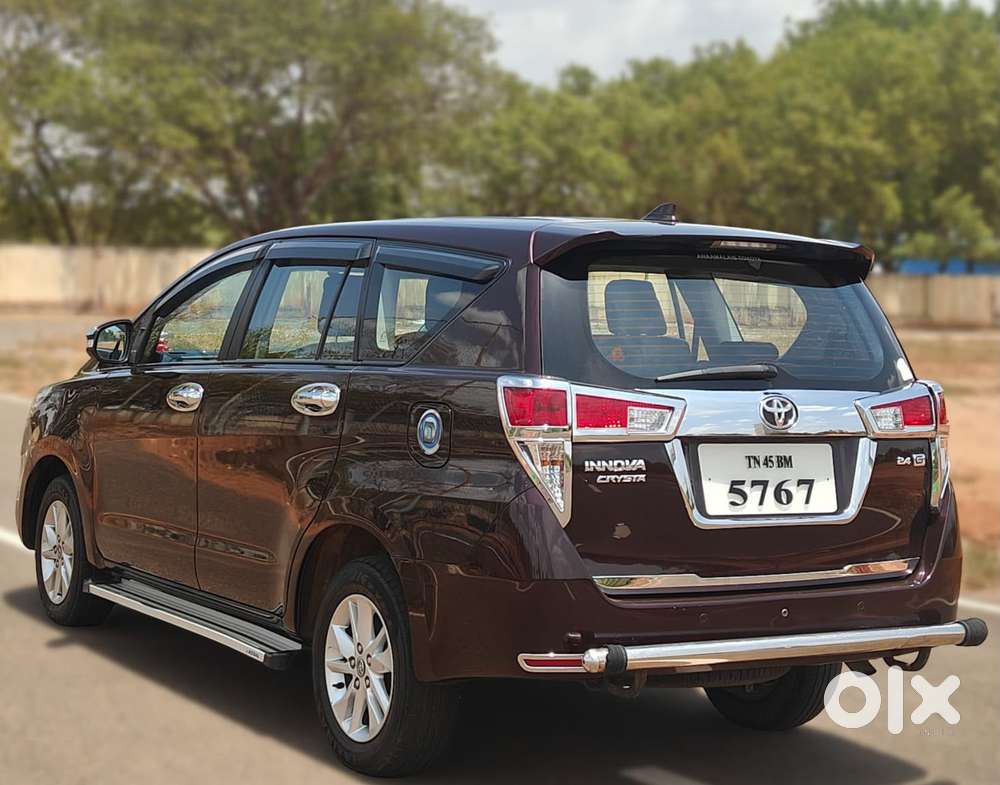 Toyota Innova Crysta 2.4 G Mt 7 Str, 2017, Diesel