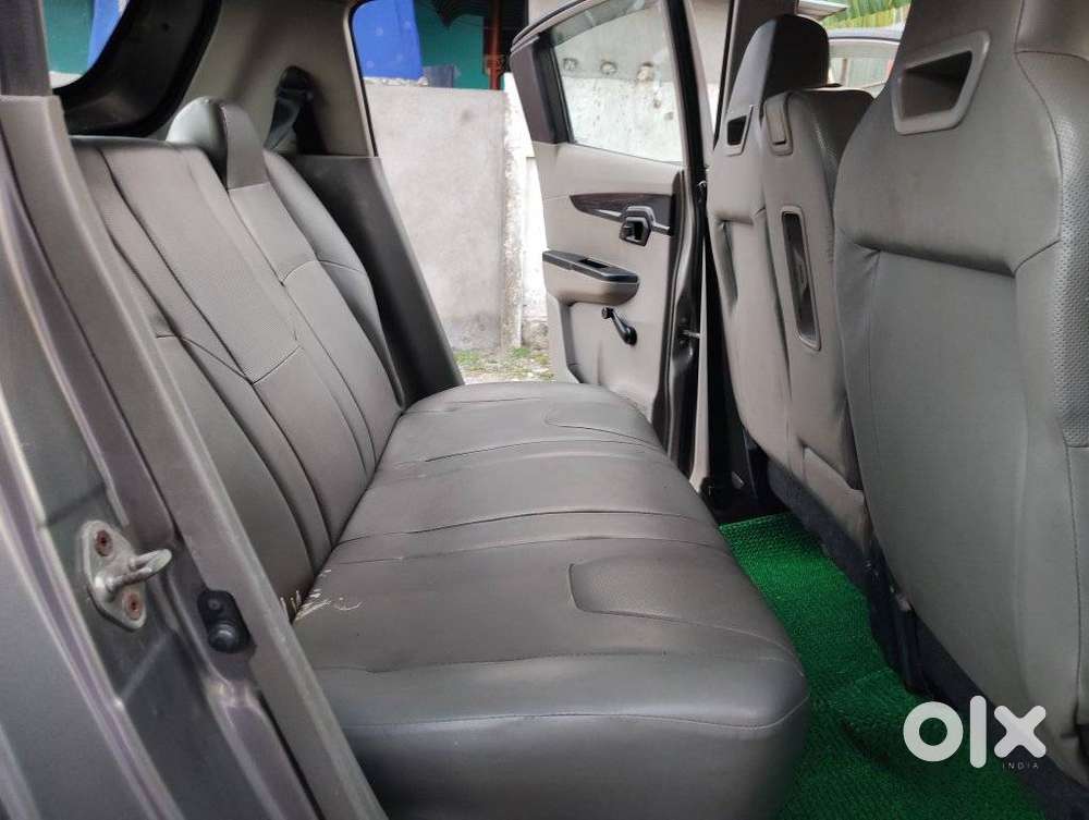 Mahindra Kuv 100, 2017, Diesel