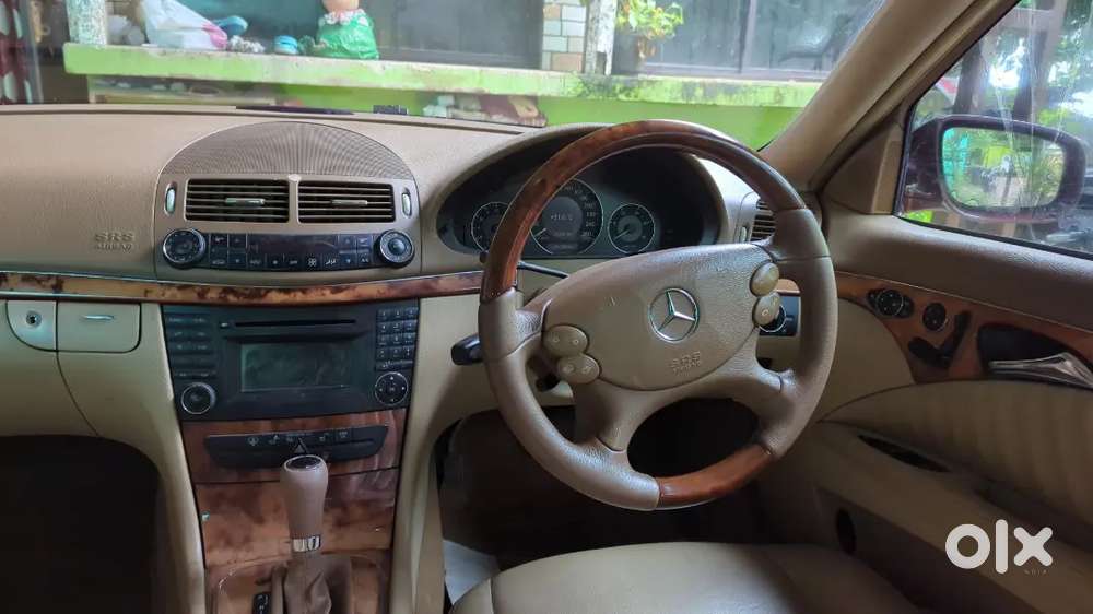 Mercedes-benz E-class 2011 Petrol Automatic Car
