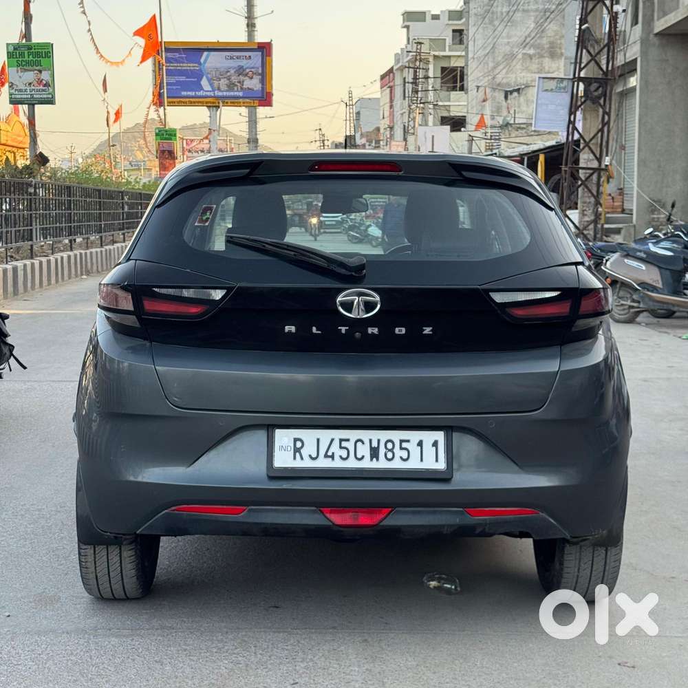 Tata Altroz 1.5 Xz Plus Diesel, 2023, Diesel