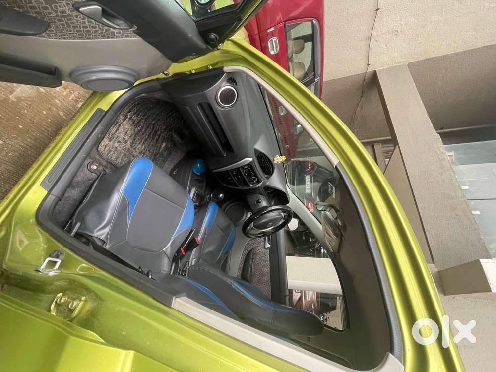 Maruti Suzuki Alto 800 Lxi Cng 2016  Company-fitted Cng  85,000 Km
