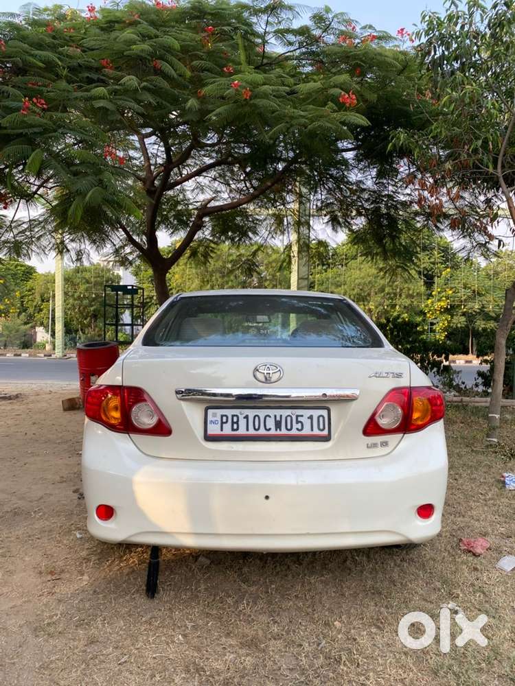 Toyota Corolla Altis 2010 Year