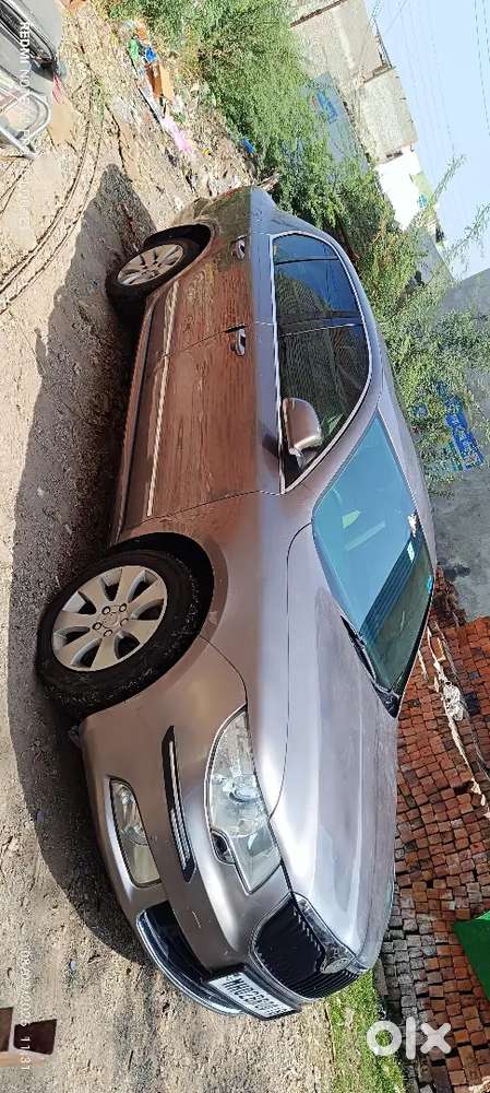 Skoda Superb 2011