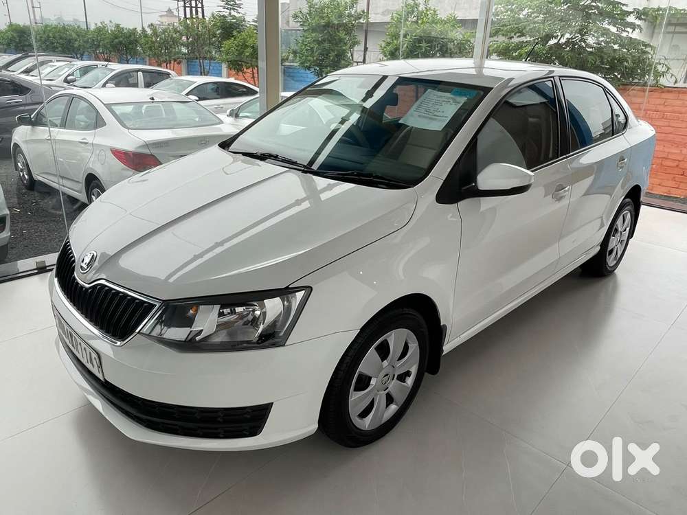Skoda Rapid 1.0 Tsi Active, 2021, Petrol