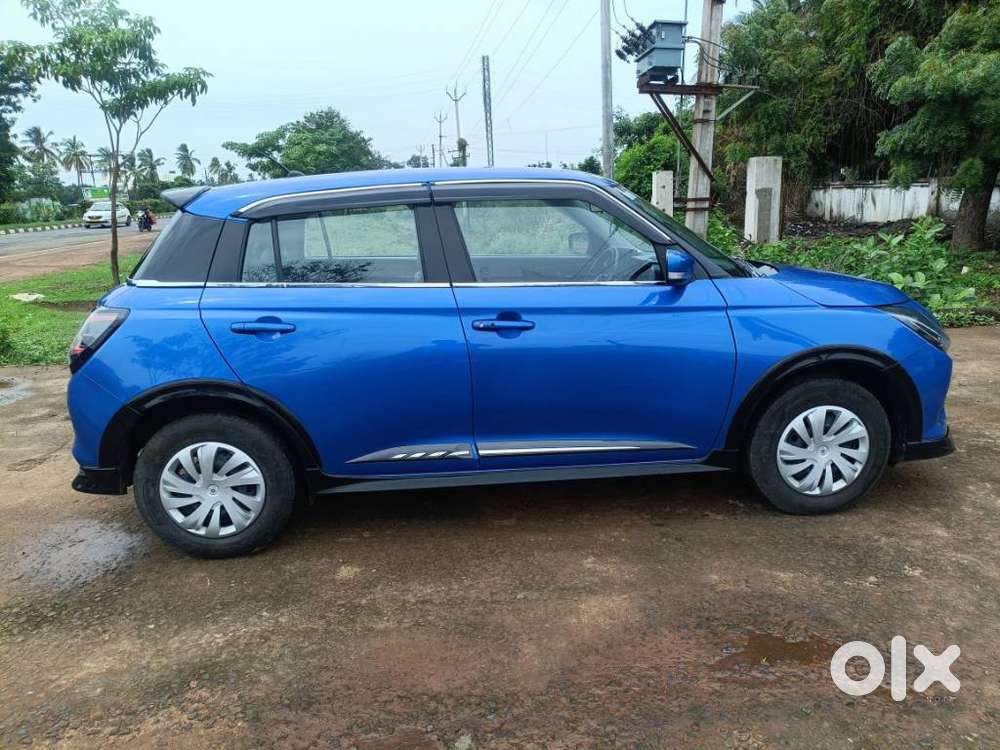 Maruti Suzuki Swift 1.2 Vxi (o), 2024, Petrol