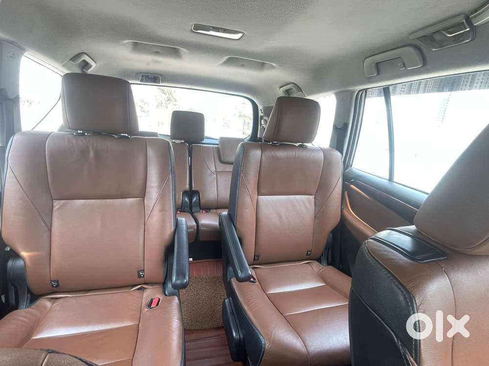 Toyota Innova Crysta 2.8z Automatic, 2017, Diesel