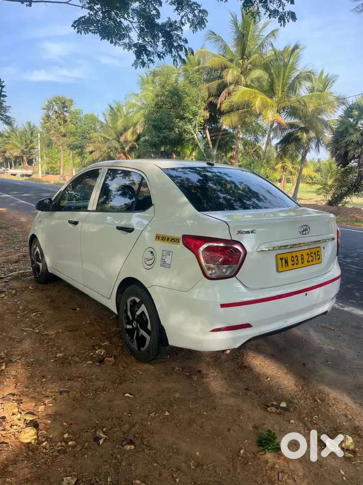 Hyundai Xcent Base 1.2 2018