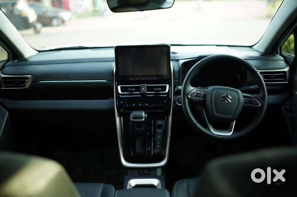 Maruti Suzuki Invicto Alpha Plus 7str, 2024, Petrol
