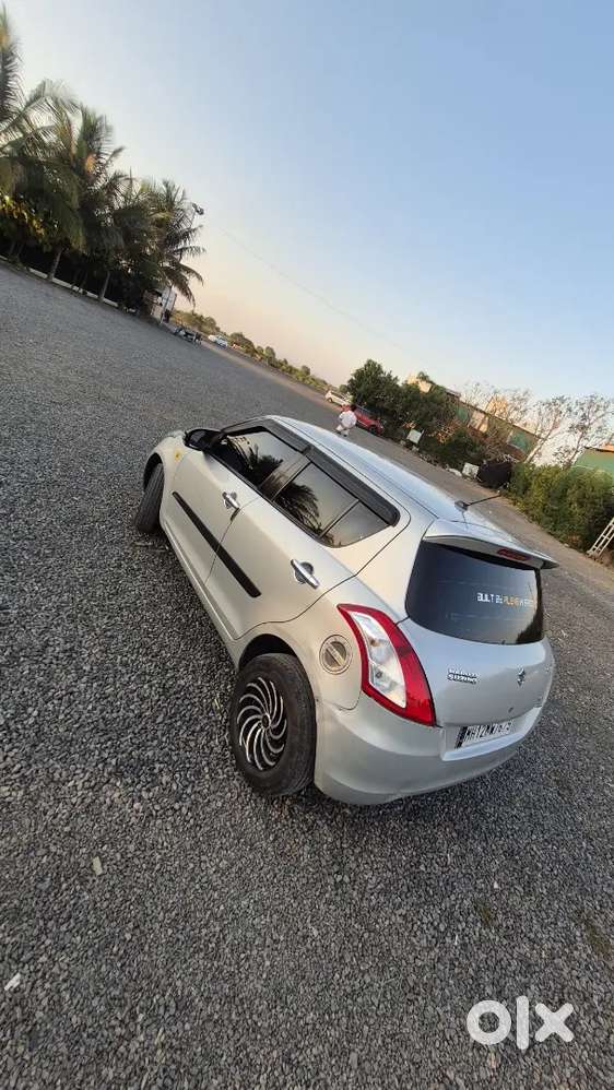 Maruti Suzuki Swift 2016 Petrol 91000 Km Driven