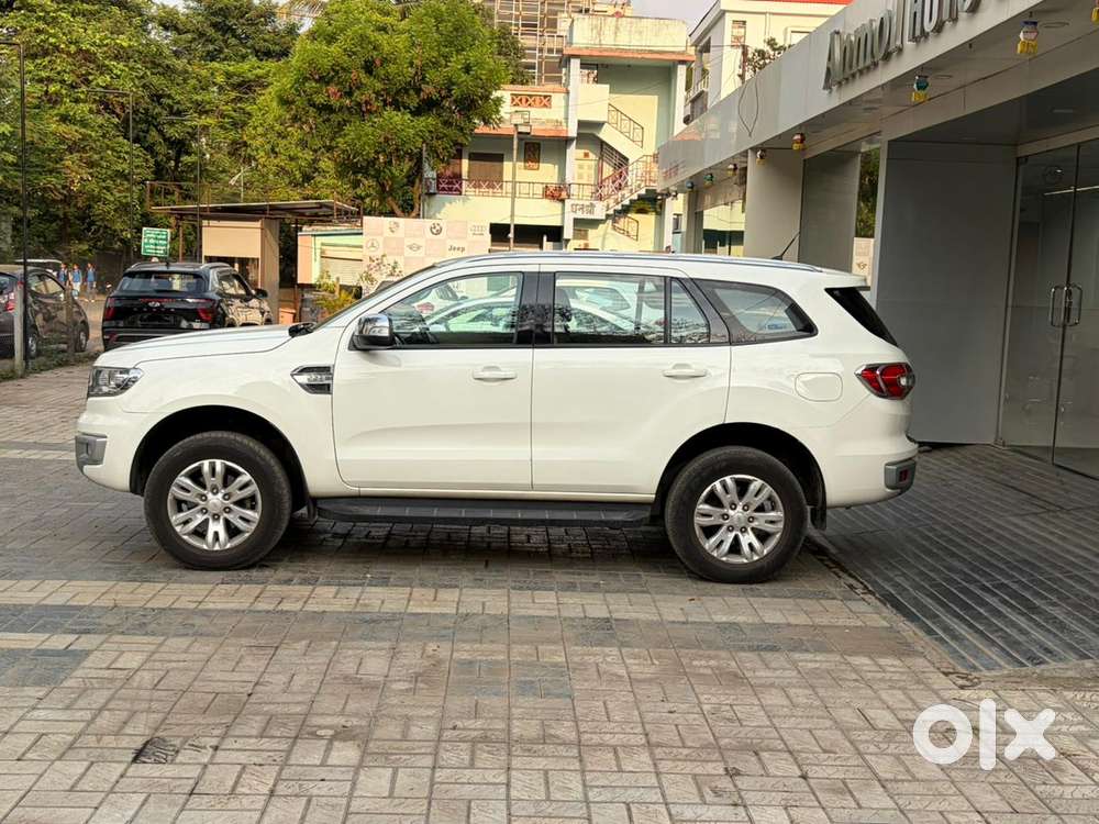 Ford Endeavour 2.2 Trend At 4x2, 2016, Diesel