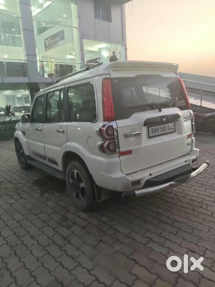 Mahindra Scorpio Classic 2.2 S 11 Mt 7 Str, 2023, Diesel