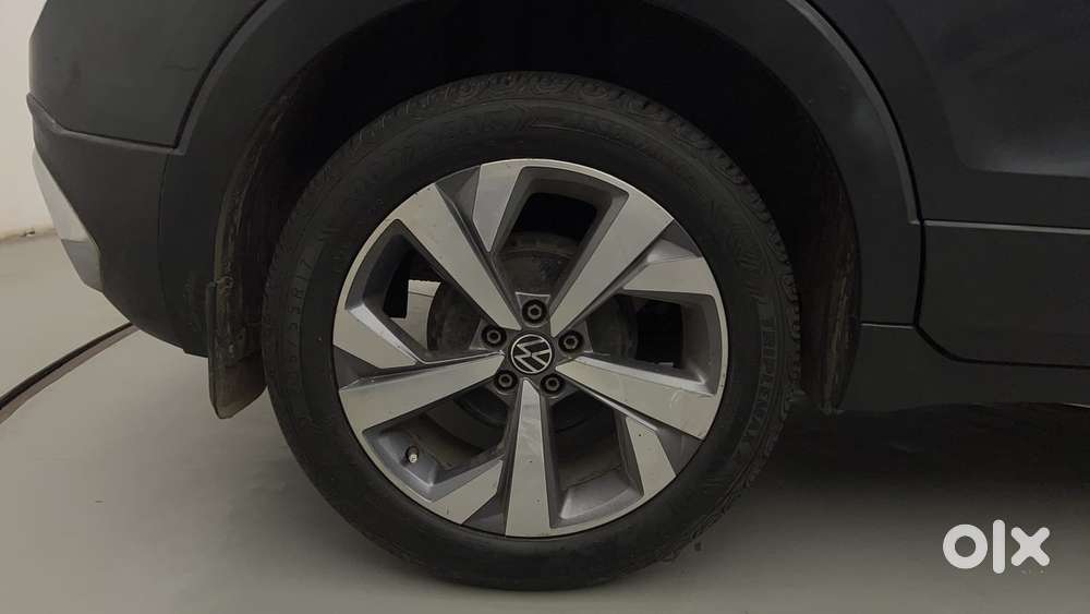 Volkswagen Taigun Topline 1.0 Tsi At (electric Seats), 2022, Petrol