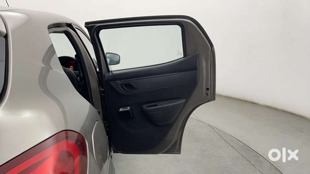 Renault Kwid 1.0 Rxt, 2016, Petrol