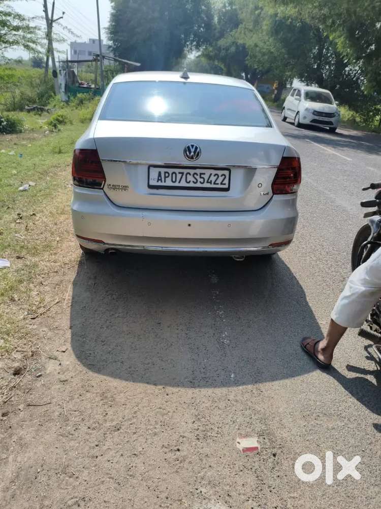 Volkswagen Vento Comfortline 2016 Diesel Automatic