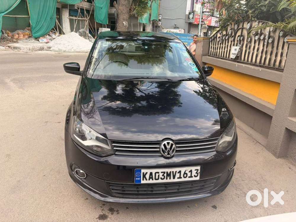 Volkswagen Vento 1.2 Tsi Comfortline At, 2015, Petrol