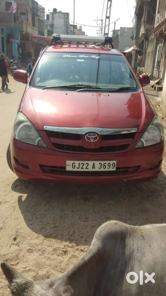 Toyota Innova Hycross 2007