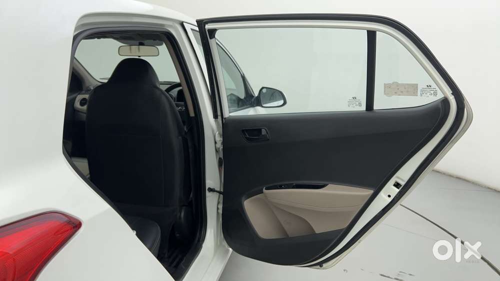 Hyundai Grand I10 1.2 Kappa Magna At, 2016, Petrol