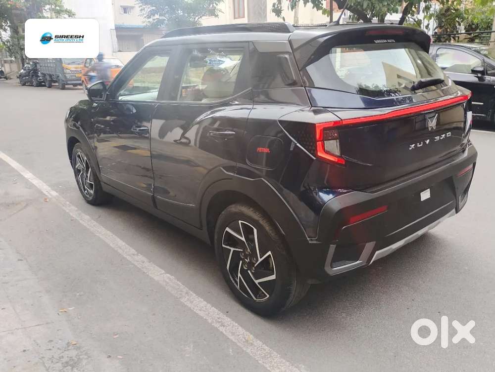 Mahindra Xuv 3xo Ax7l 1.2 Petrol At (pg), 2024, Petrol