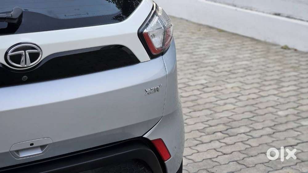 Tata Nexon 1.2 Revotron Xza Plus, 2019, Petrol