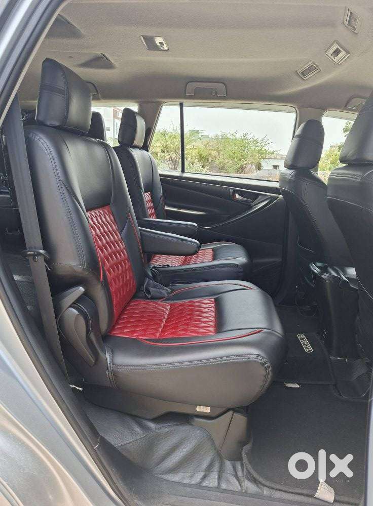 Toyota Innova Crysta 2.4 G Mt, 2019, Diesel