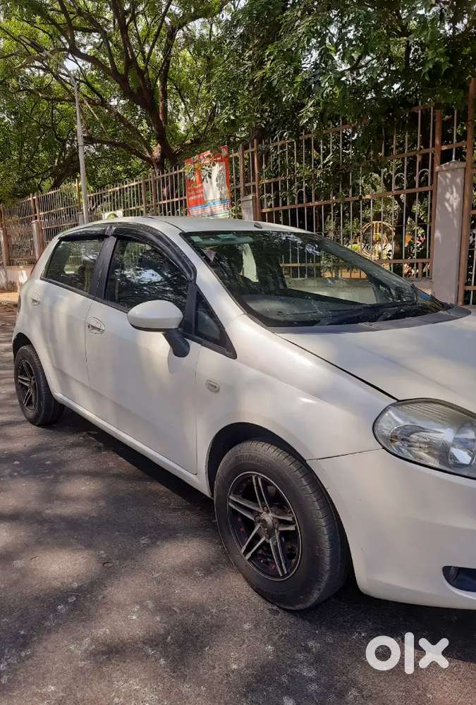 Fiat Punto Emotion 1.3/diesel/2009 - Excellent Condition