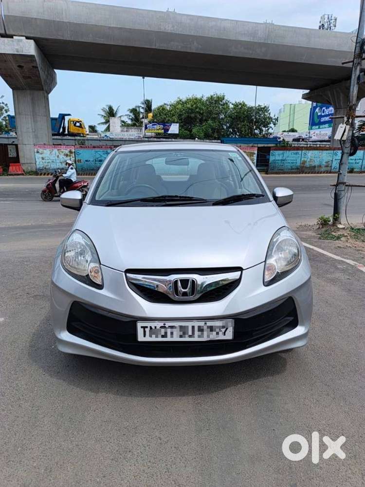 Honda Brio E Mt, 2013, Petrol