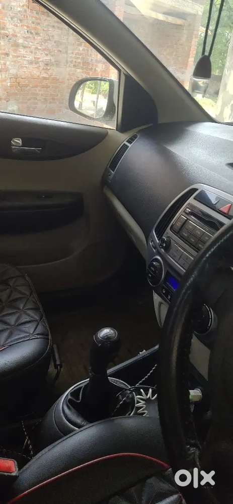 Hyundai I20 2014 Diesel 120700 Km Driven