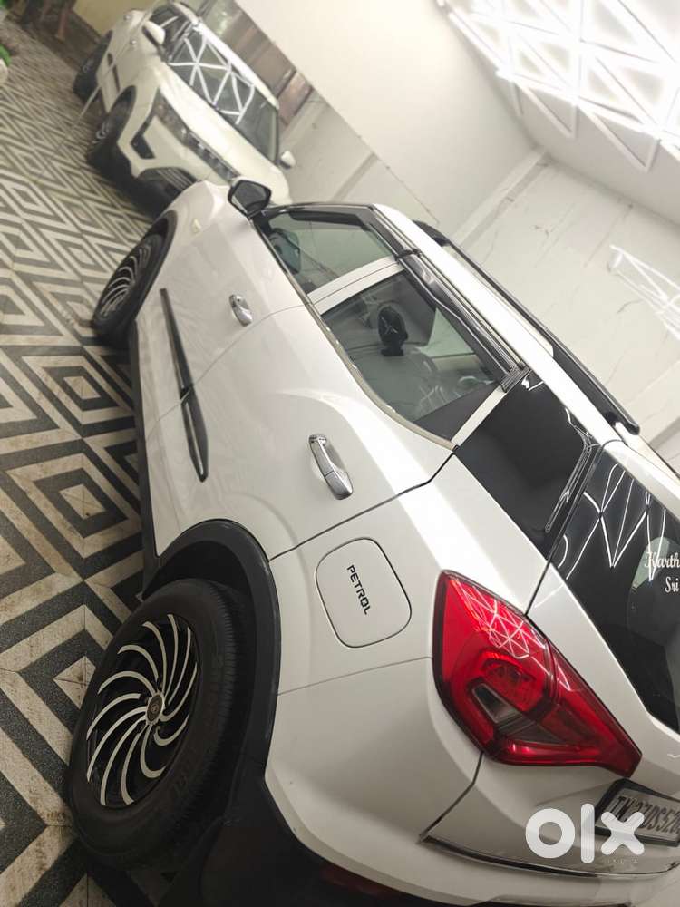 Mahindra Xuv300, 2024, Petrol