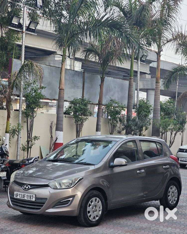 Hyundai I20 Magna 1.2 Mt, 2013, Petrol