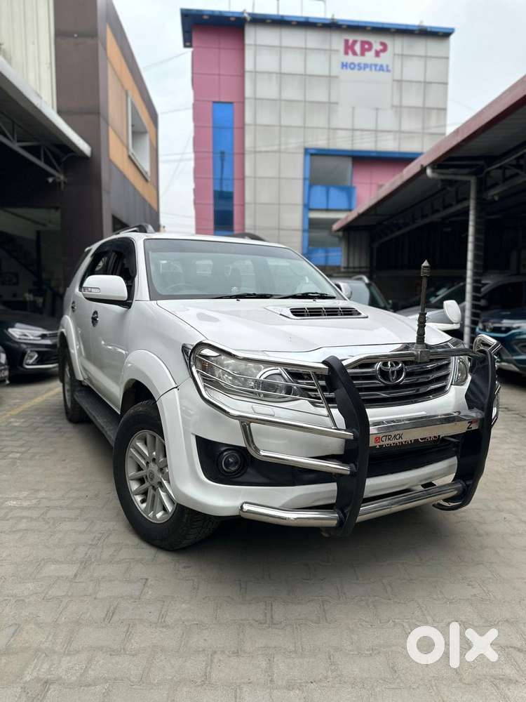 Toyota Fortuner 3.0 4x2 Mt, 2013, Diesel