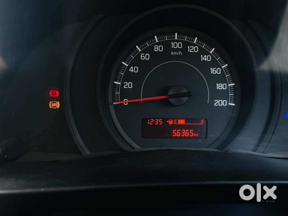 Maruti Suzuki Swift Vvt Lxi, 2022, Petrol