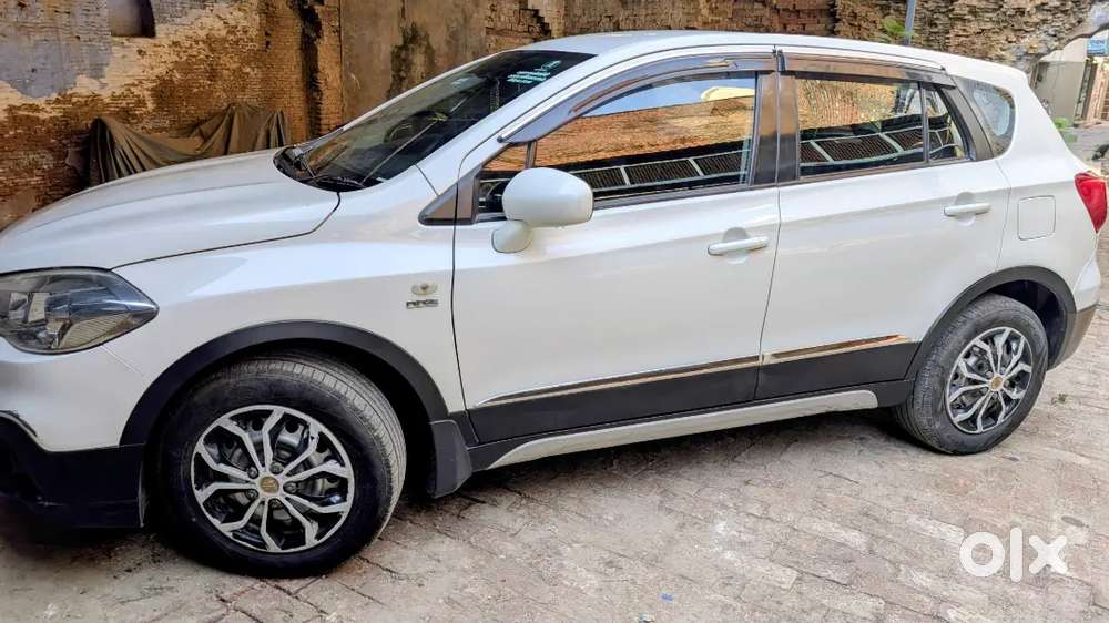 Well Maintained S Cross For Urgent Sale