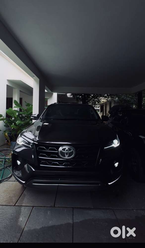 Toyota Fortuner Sigma- Showroom Condition