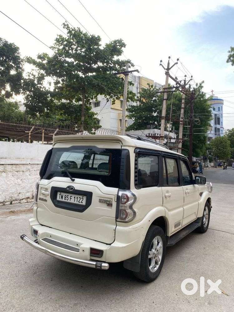Mahindra Scorpio S10 7 Seater, 2016, Diesel