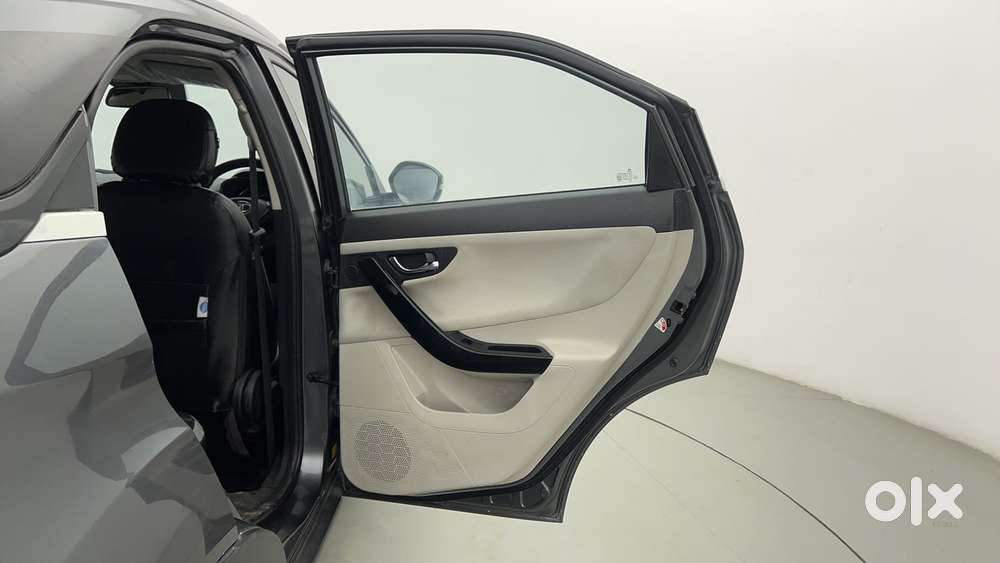 Tata Nexon 1.2 Revotron Xz Plus (s), 2022, Petrol