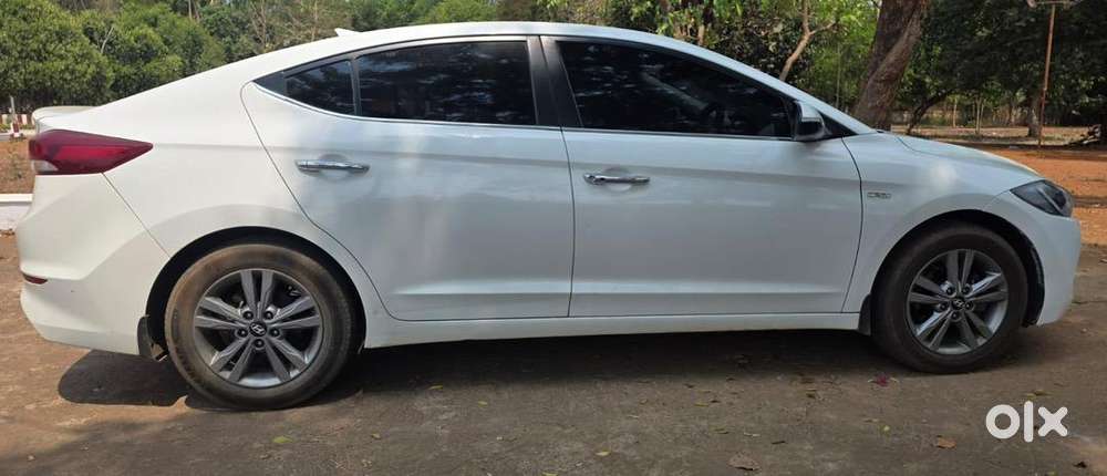 Hyundai New Elantra 2017 Diesel Well Maintained
