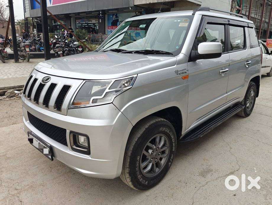 Mahindra Tuv 300 T10 Dual Tone, 2018, Diesel
