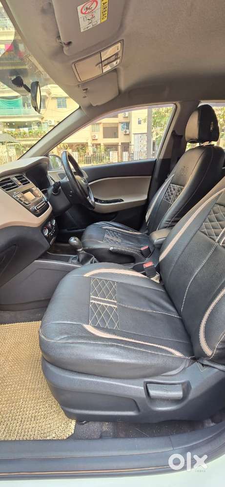 Hyundai I20 Sportz 1.2 Vtvt, 2018, Petrol