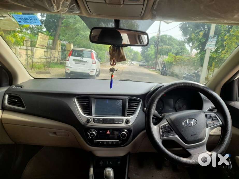 Hyundai Verna Vtvt 1.6 Sx, 2017, Petrol