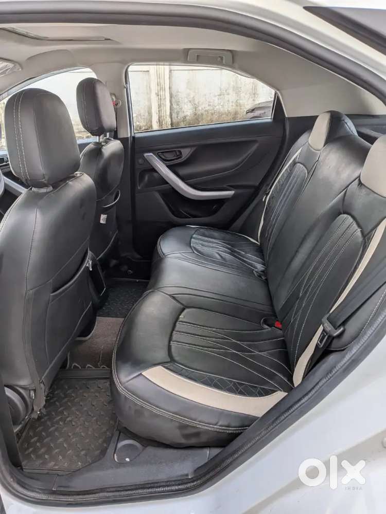 Tata Nexon Xm (s) 2023