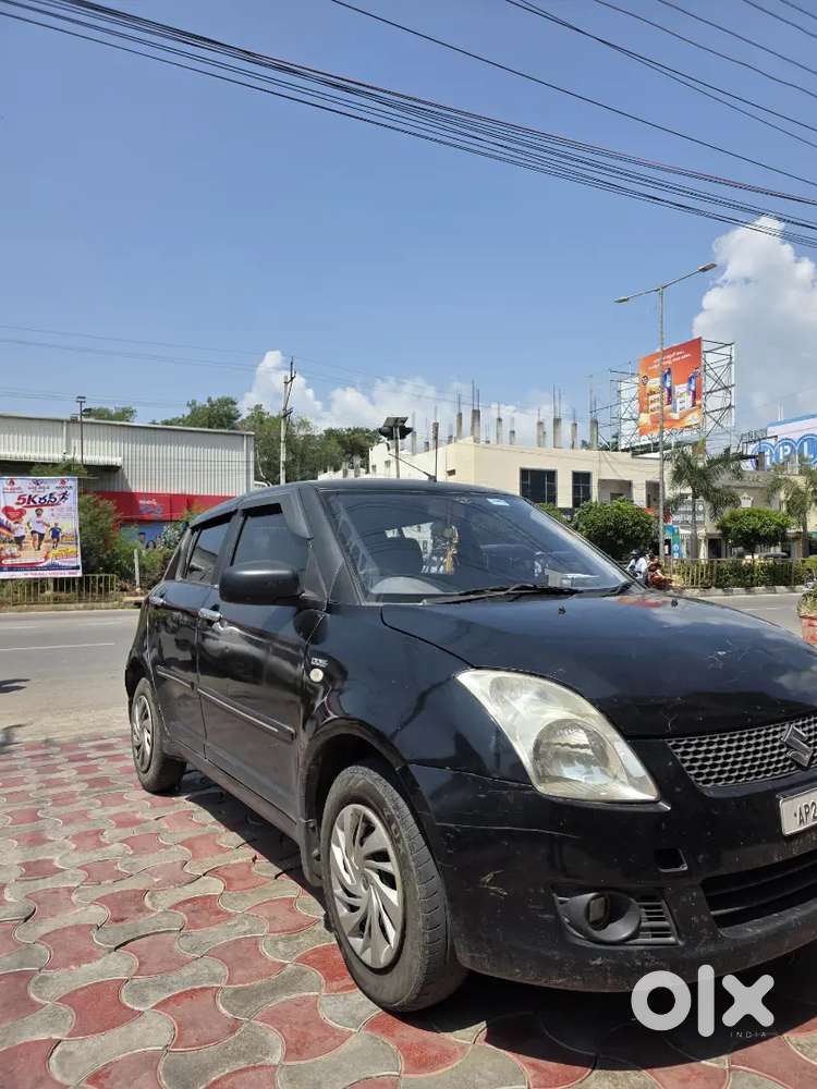 Maruti Suzuki Swift 2010