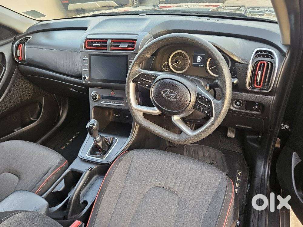 Hyundai Creta 1.5 S Plus Knight Petrol Dual Tone, 2023, Petrol