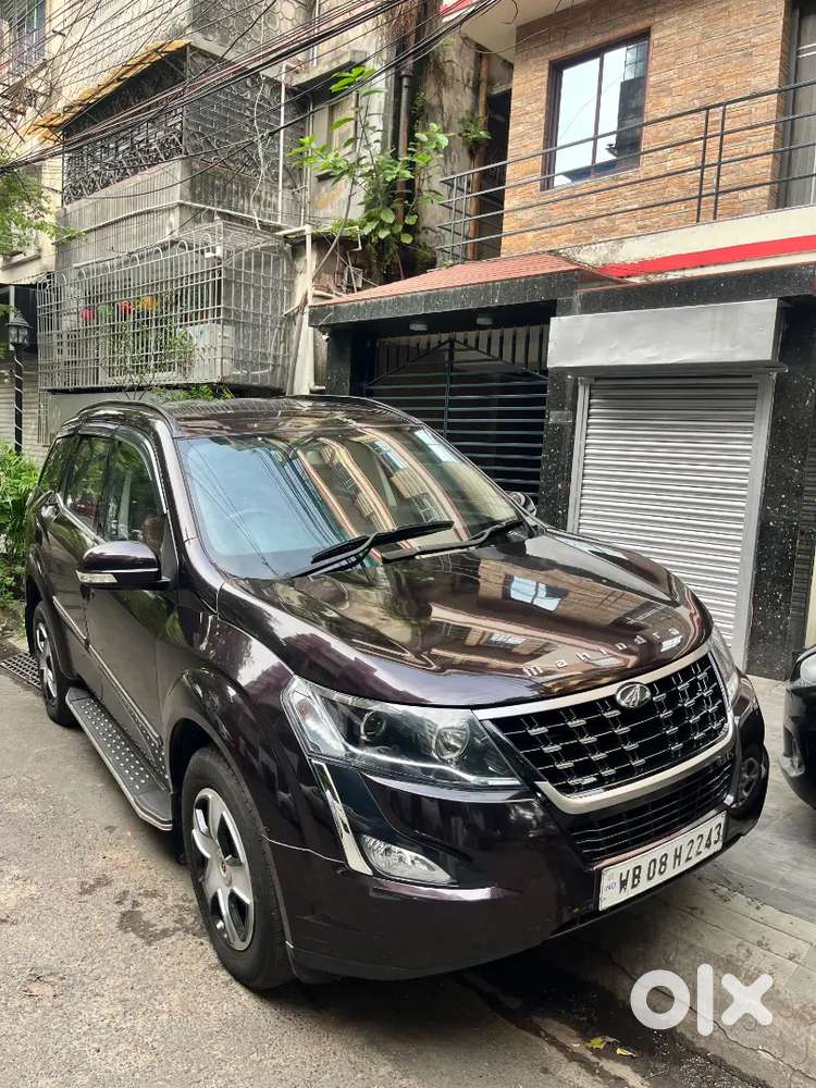 Mahindra Xuv500 पेट्रोल 2019