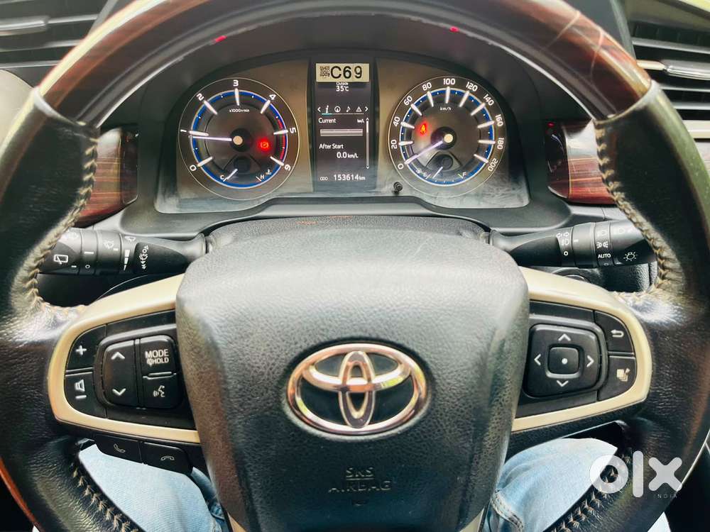 Toyota Innova Crysta 2.4 Vx Mt, 2018, Diesel